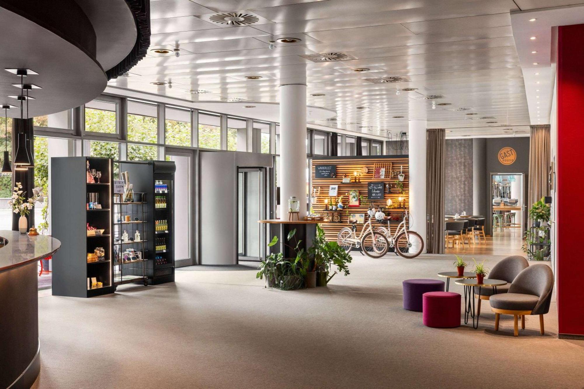 Vienna House Easy By Wyndham 4*